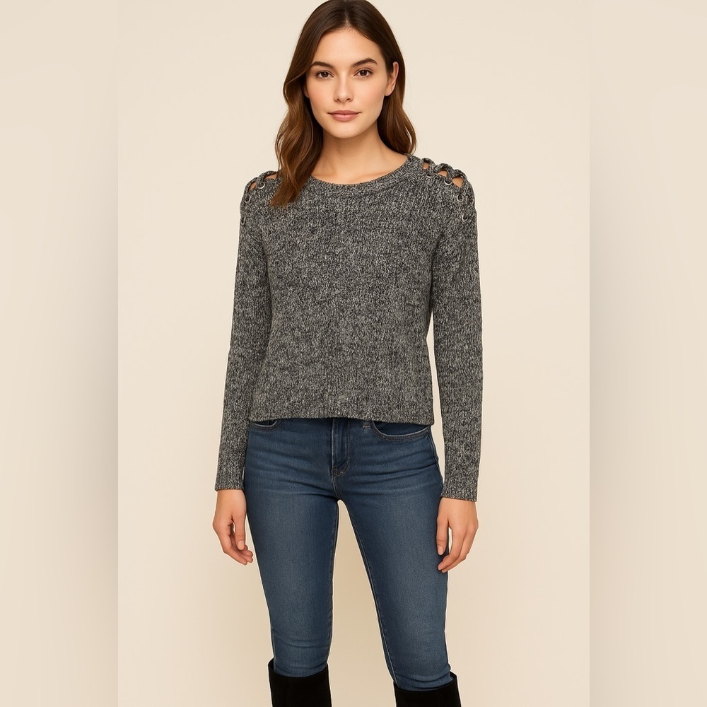🖤 Cloud Chaser Black & White Marled Knit Sweater 👩‍🧵✨